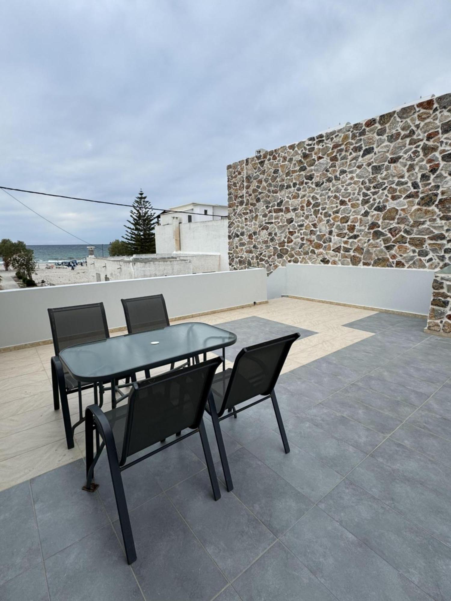 Holiday Dream Thalia Apartment Мастіхарі Екстер'єр фото