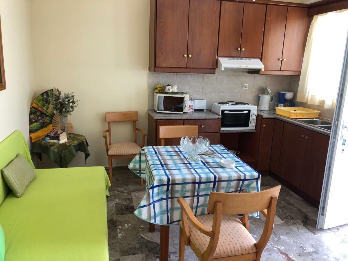 Holiday Dream Thalia Apartment Мастіхарі Екстер'єр фото