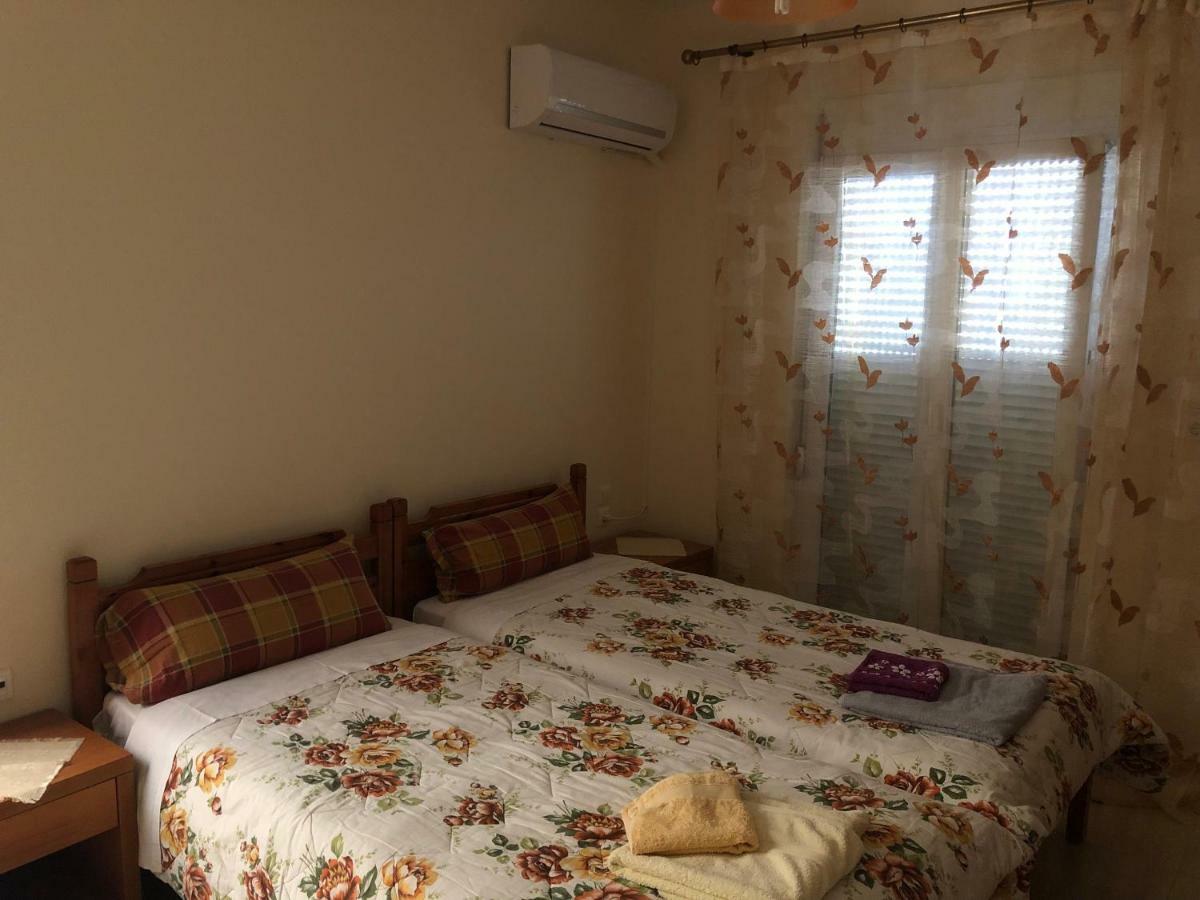 Holiday Dream Thalia Apartment Мастіхарі Екстер'єр фото