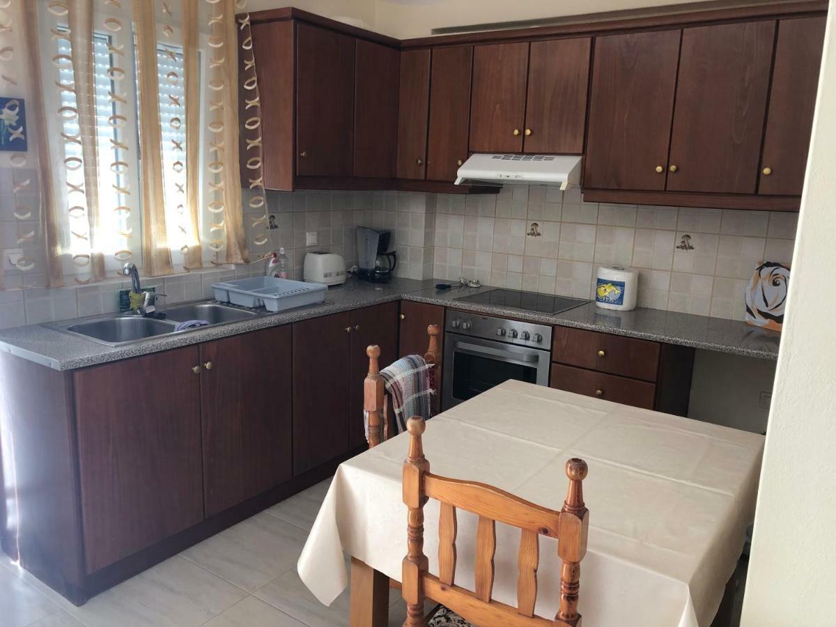 Holiday Dream Thalia Apartment Мастіхарі Екстер'єр фото